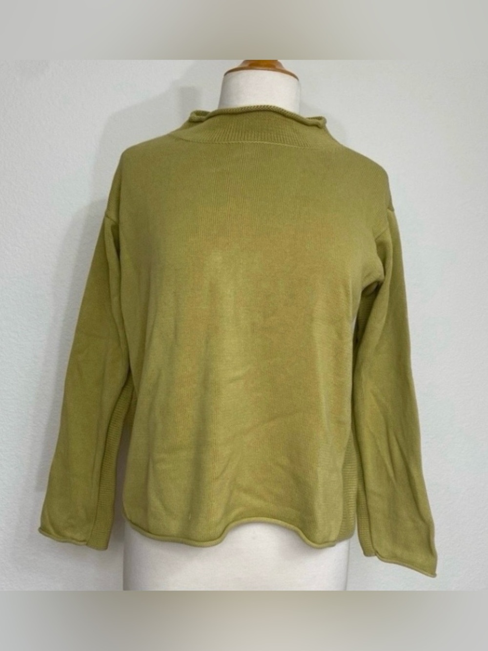 J. Jill Women Chartreuse Rolled Neck Knit Oversize Sweater XS Minimalist Classic